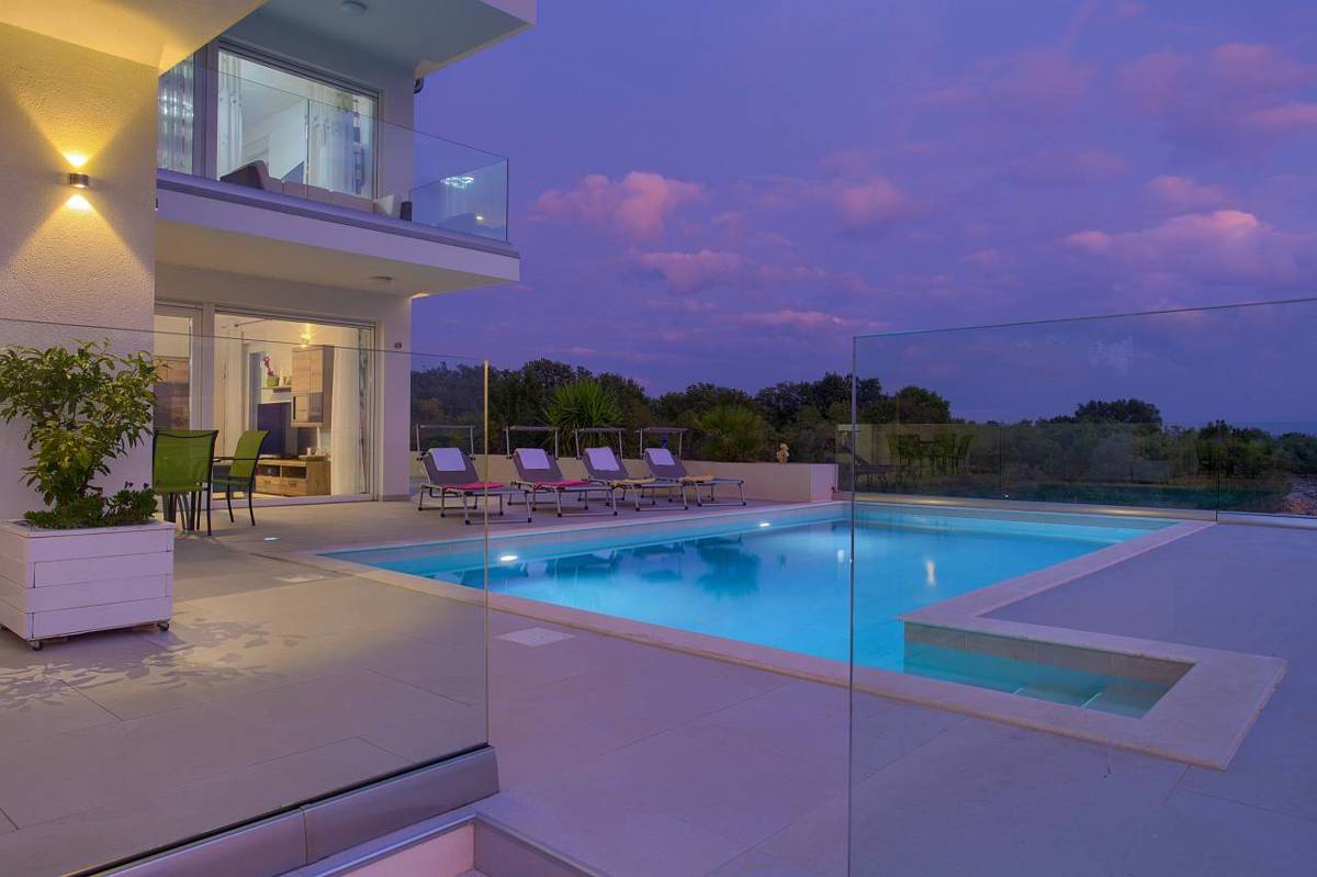 Apartmán Na predaj - PRIMORSKO-GORANSKA KRK