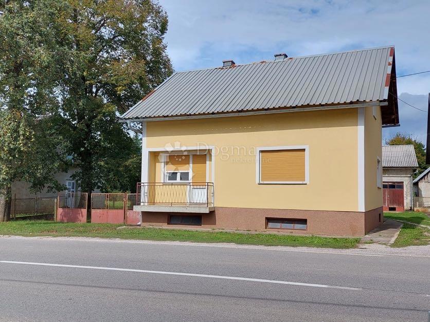 Haus Zu verkaufen - LIČKO-SENJSKA GOSPIĆ