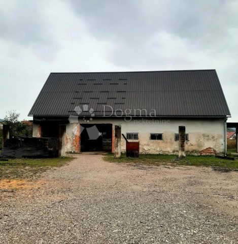 Komerčné na predaj 456 m² – Ogulin