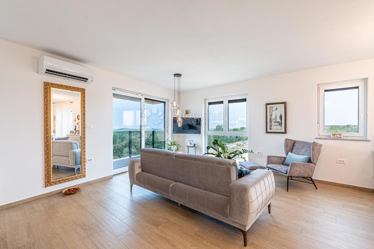 Apartmán Na prodej - ISTARSKA POREČ
