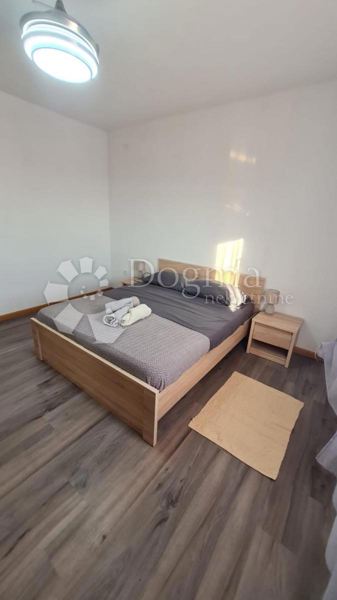 Flat For rent - SPLITSKO-DALMATINSKA KAŠTELA