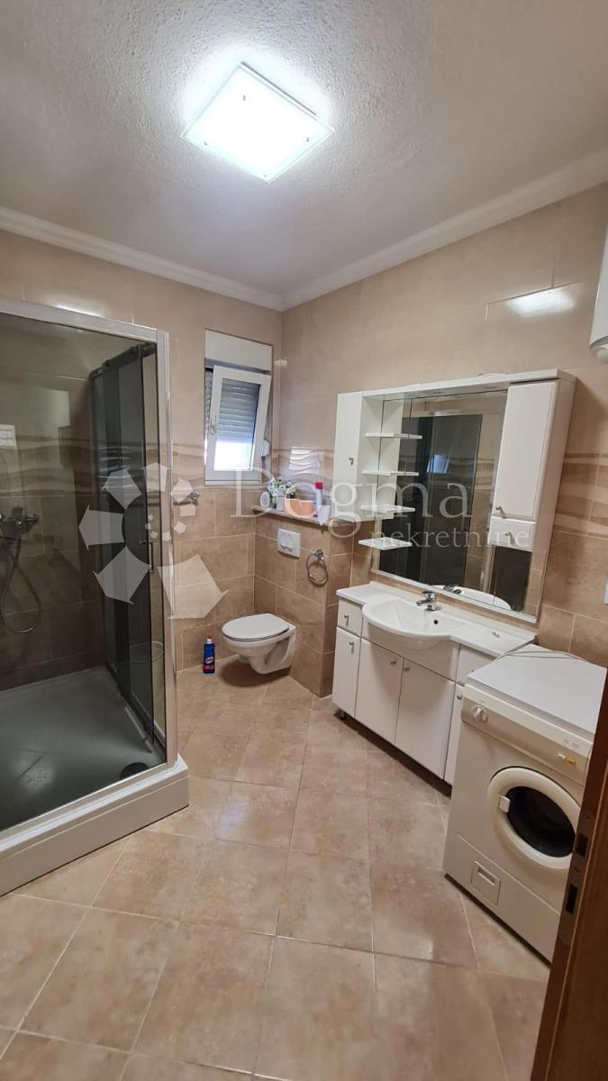 Flat For rent - SPLITSKO-DALMATINSKA KAŠTELA