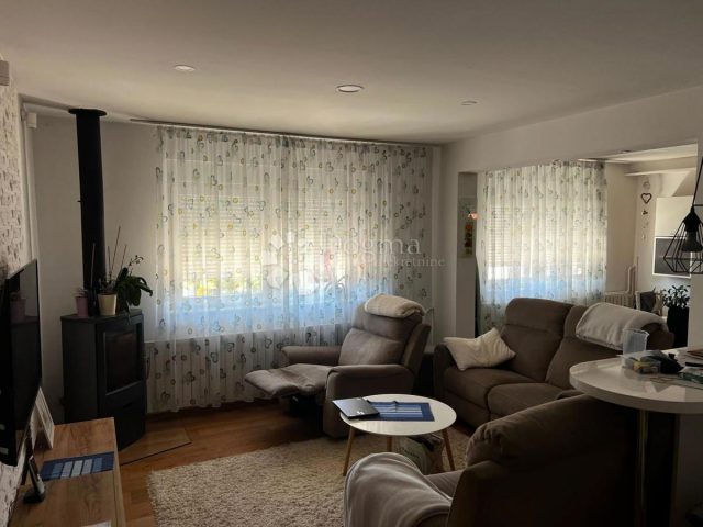 House for sale 542 m² – Gornji Kneginec