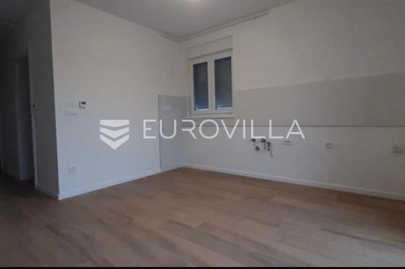 Apartmán Na predaj - GRAD ZAGREB ZAGREB