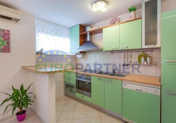 Flat For sale - SPLITSKO-DALMATINSKA SPLIT