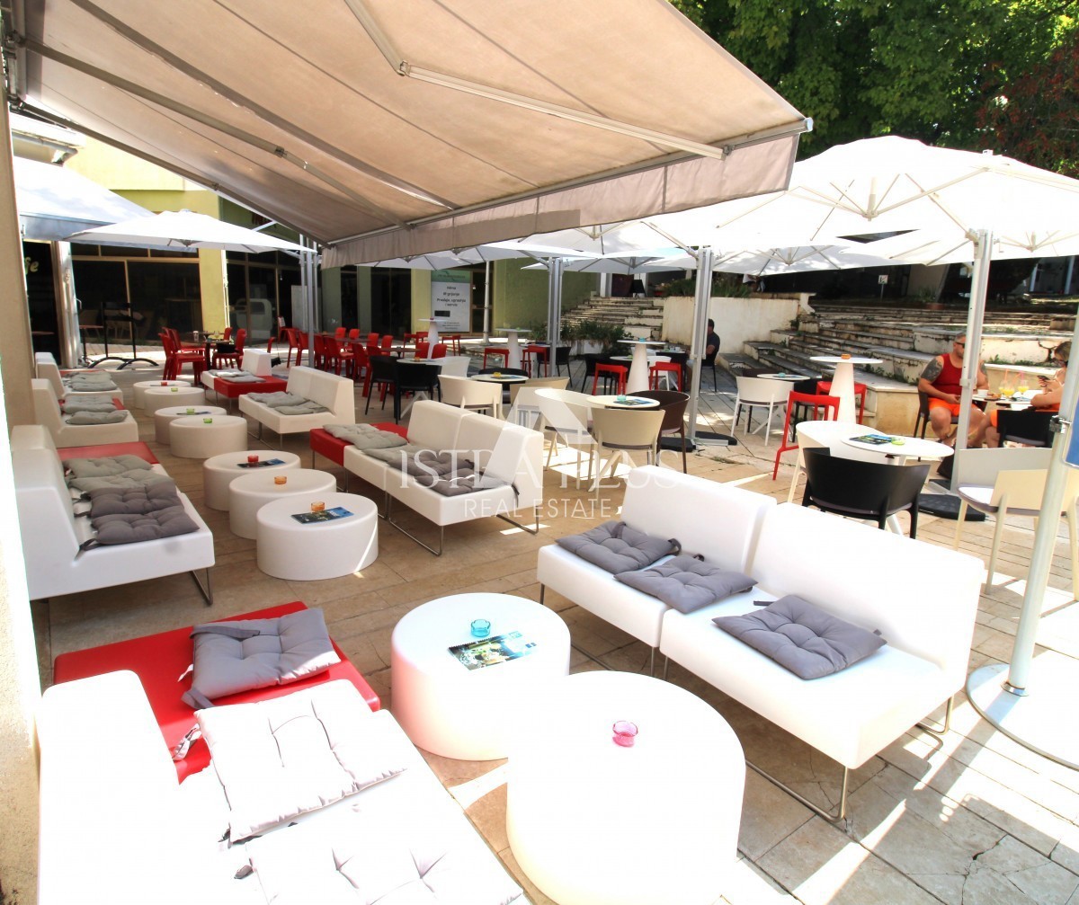 Business premises For sale POREČ