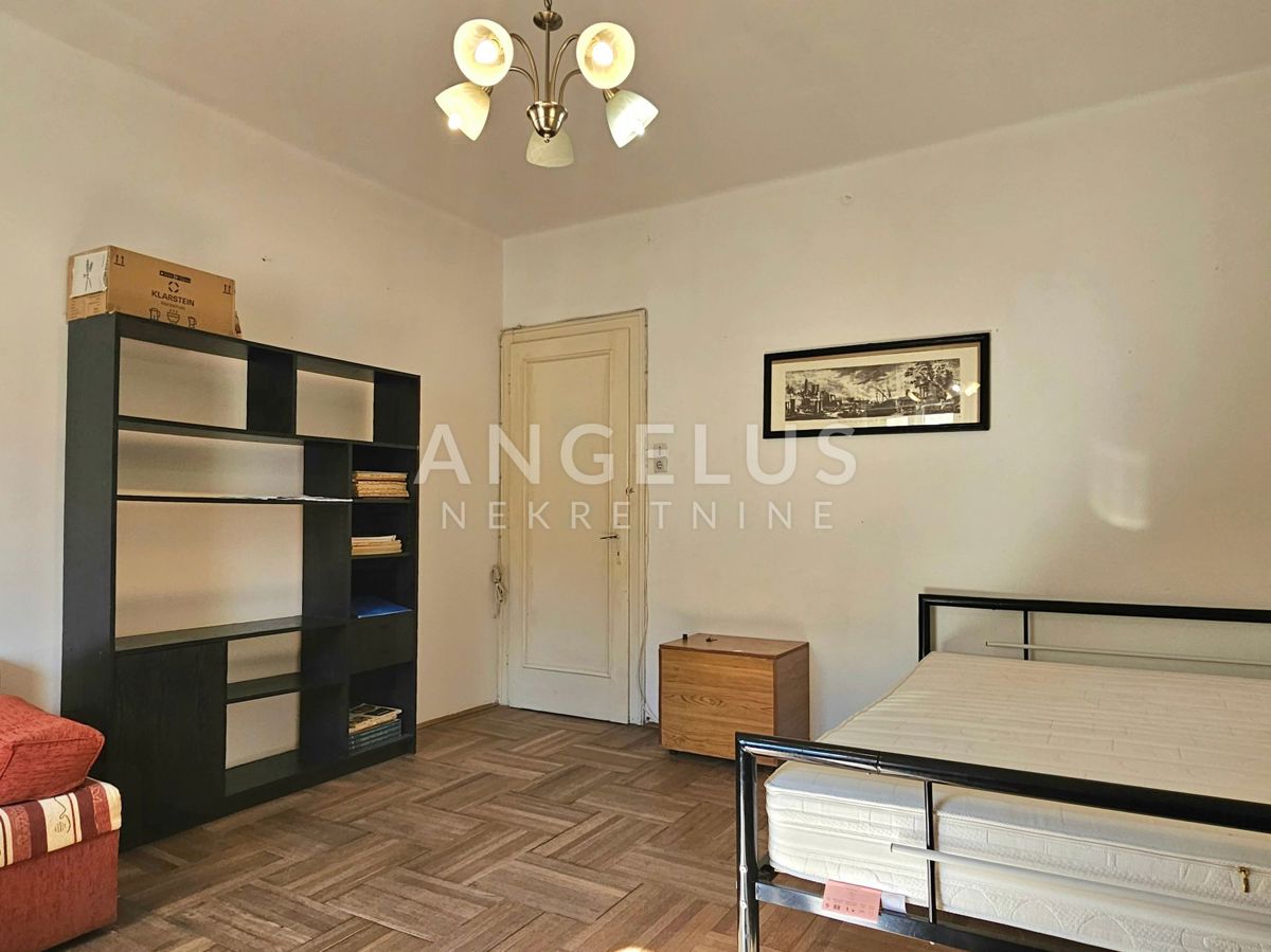 Appartement À louer - SPLITSKO-DALMATINSKA SPLIT