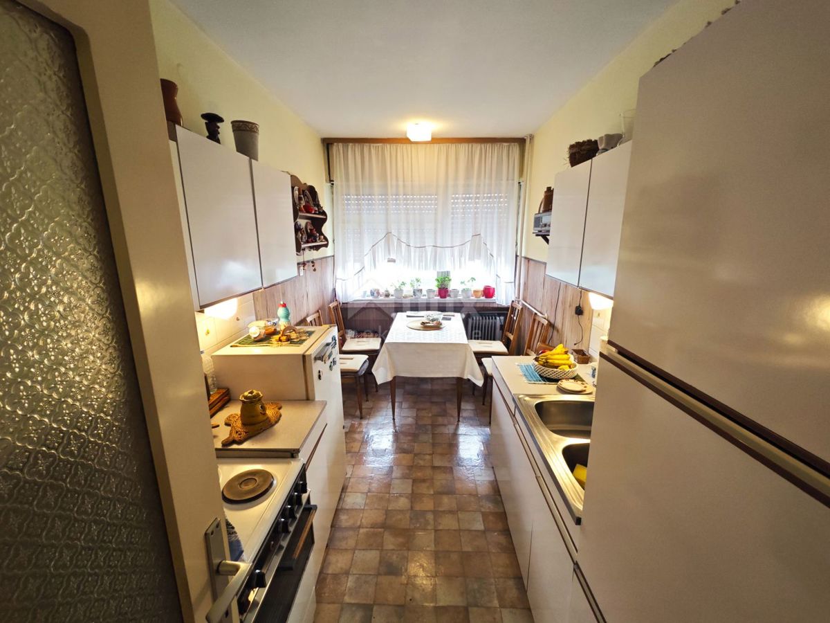 Apartma Na predaj - PRIMORSKO-GORANSKA RIJEKA