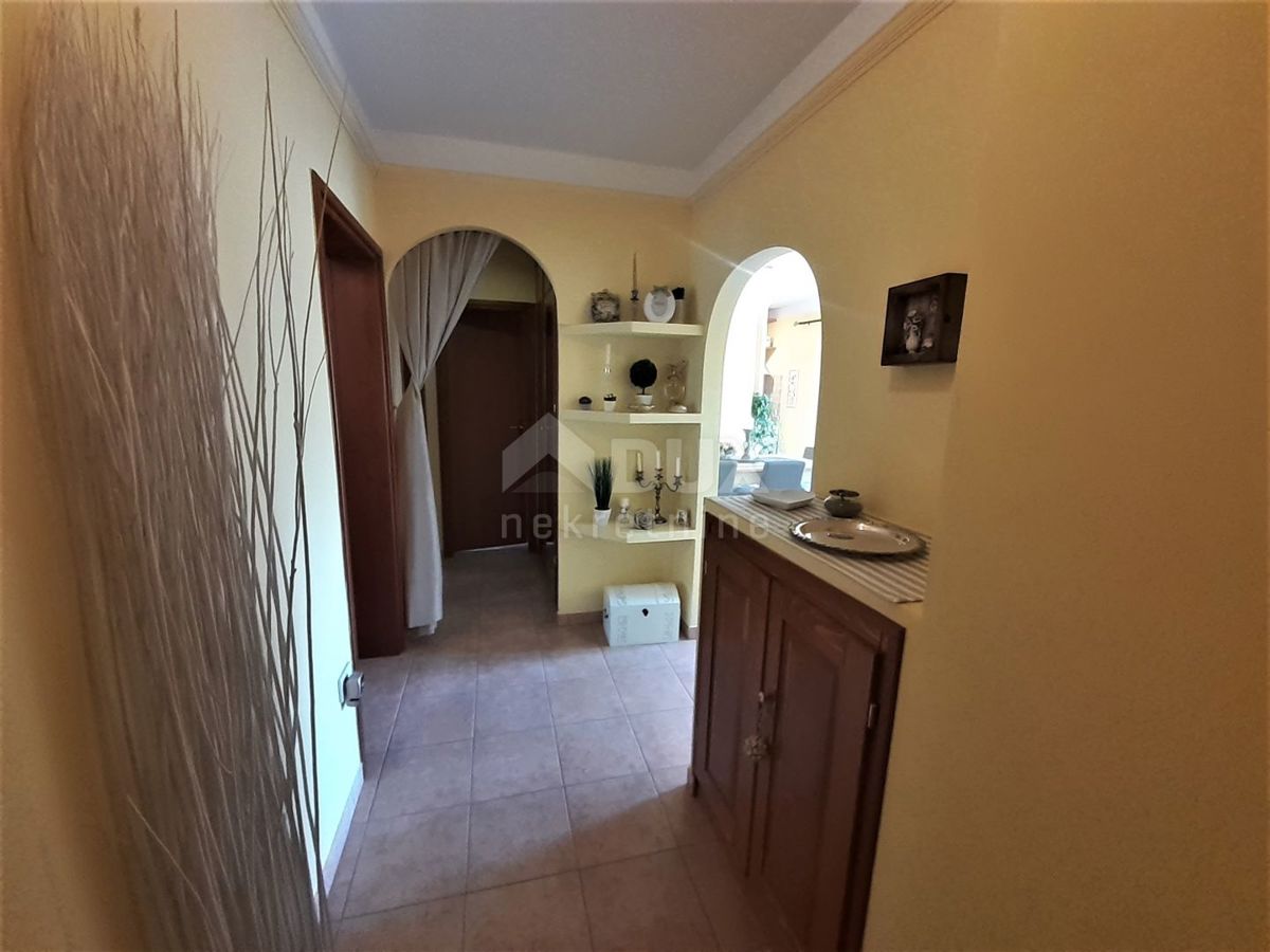 Flat For sale - ISTARSKA NOVIGRAD