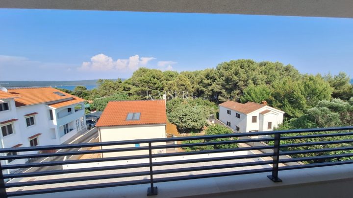 Apartment zu verkaufen 66 m² – Nerezine