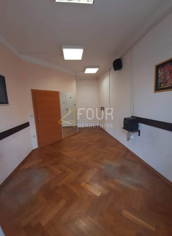 Appartement À louer - Primorsko-goranska Rijeka - foto 4/4