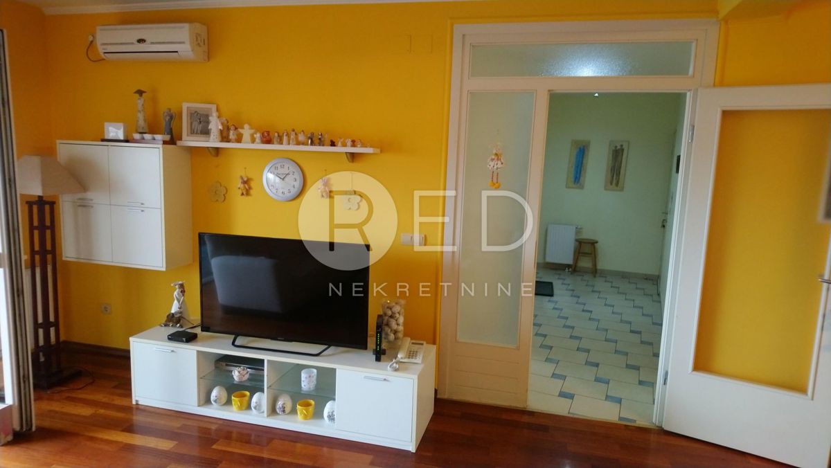 Apartma Za najem - OSJEČKO-BARANJSKA OSIJEK