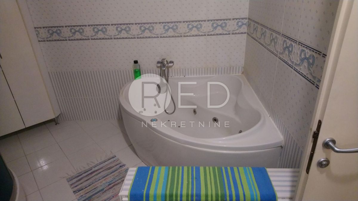 Apartma Za najem - OSJEČKO-BARANJSKA OSIJEK