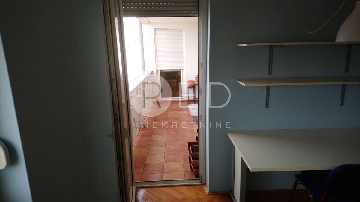 Apartma Za najem - OSJEČKO-BARANJSKA OSIJEK