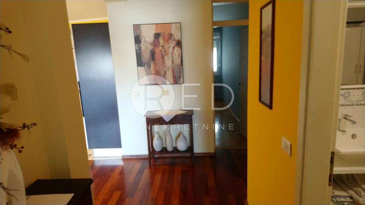 Apartma Za najem - OSJEČKO-BARANJSKA OSIJEK