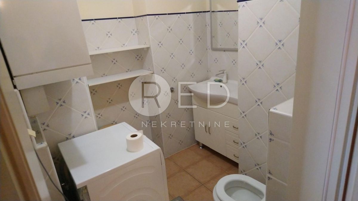 Apartma Za najem - OSJEČKO-BARANJSKA OSIJEK