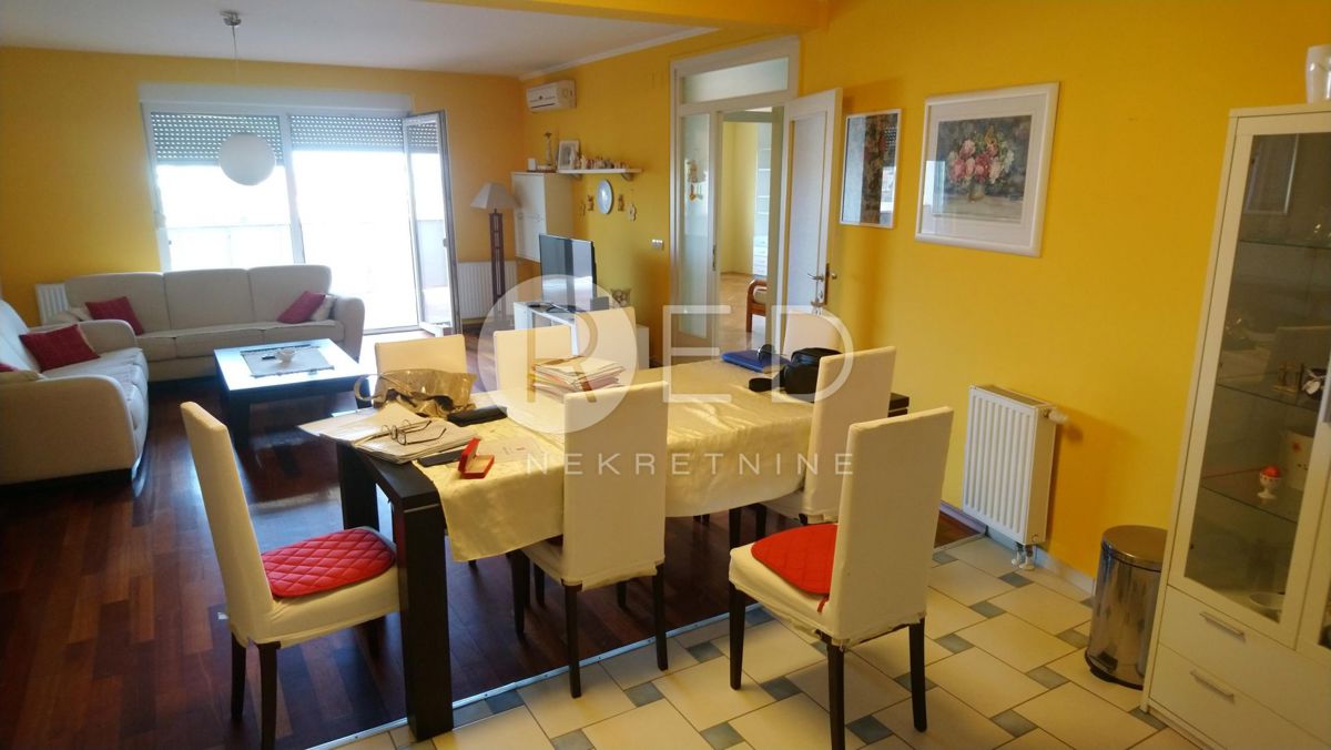 Apartma Za najem - OSJEČKO-BARANJSKA OSIJEK