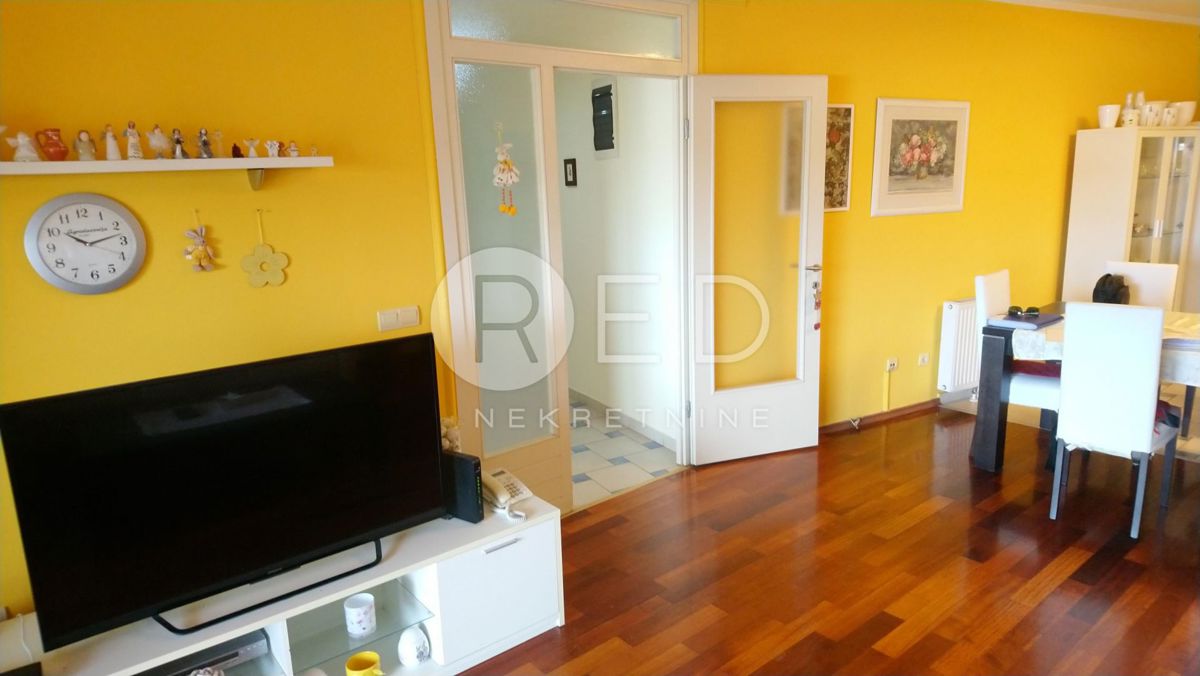Apartma Za najem - OSJEČKO-BARANJSKA OSIJEK