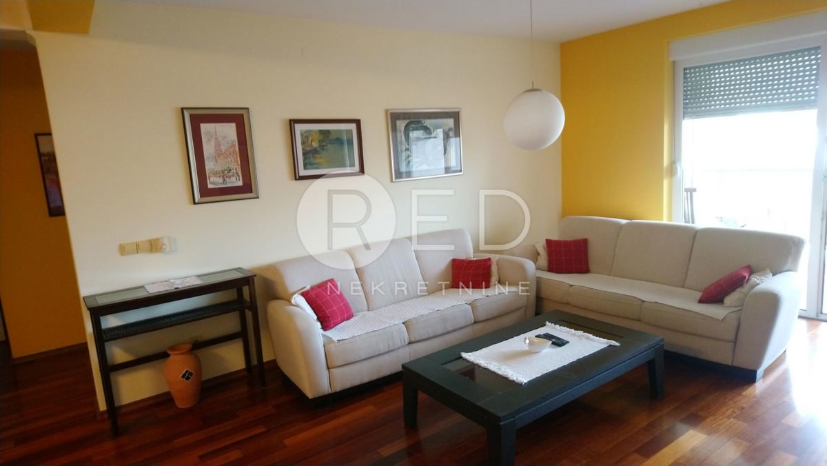 Apartma Za najem - OSJEČKO-BARANJSKA OSIJEK
