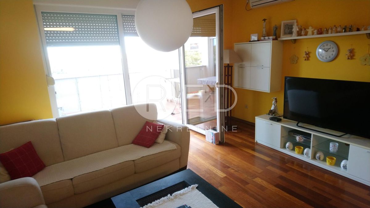 Apartma Za najem - OSJEČKO-BARANJSKA OSIJEK