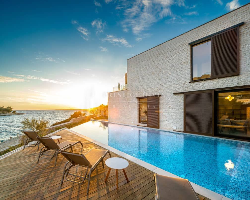 Casa In vendita - ŠIBENSKO-KNINSKA PRIMOŠTEN