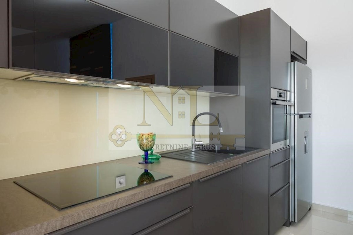 Appartement À vendre - SPLITSKO-DALMATINSKA ČIOVO