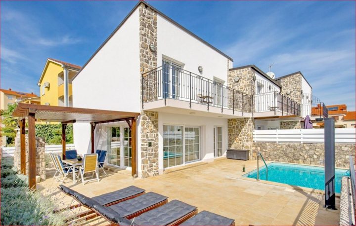 Kuća na prodaju 118 m² – Krk