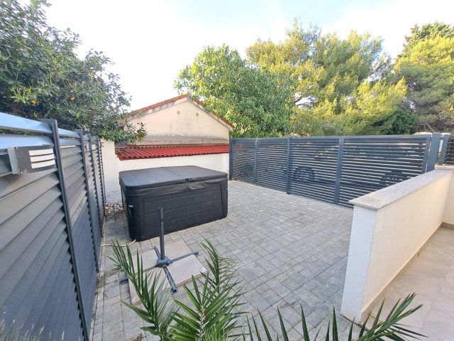 Appartamento in vendita 69 m² – Novalja