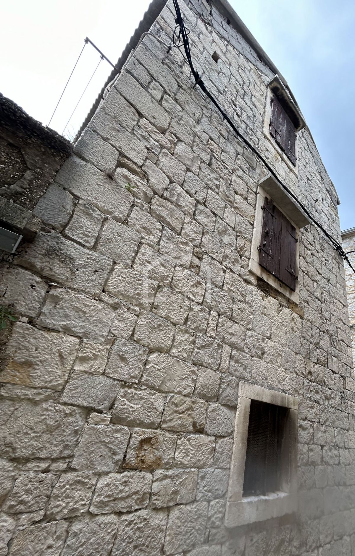 Dom Na predaj - SPLITSKO-DALMATINSKA KAŠTELA