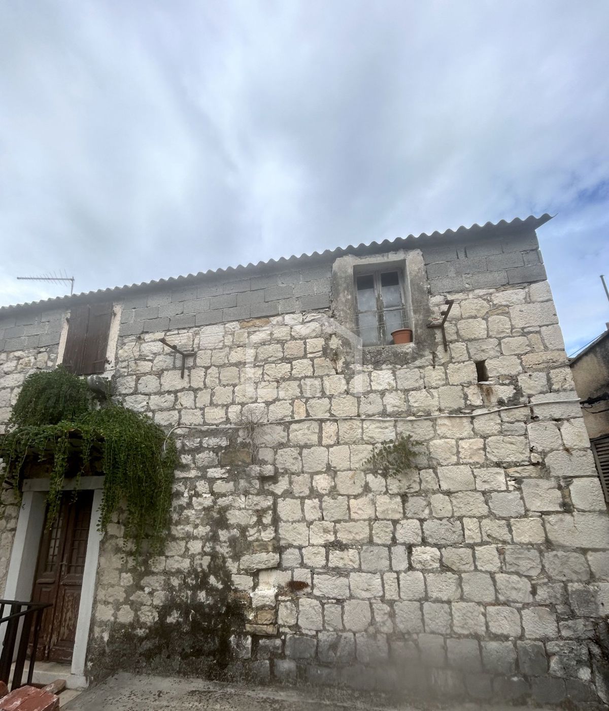 Dom Na predaj - SPLITSKO-DALMATINSKA KAŠTELA