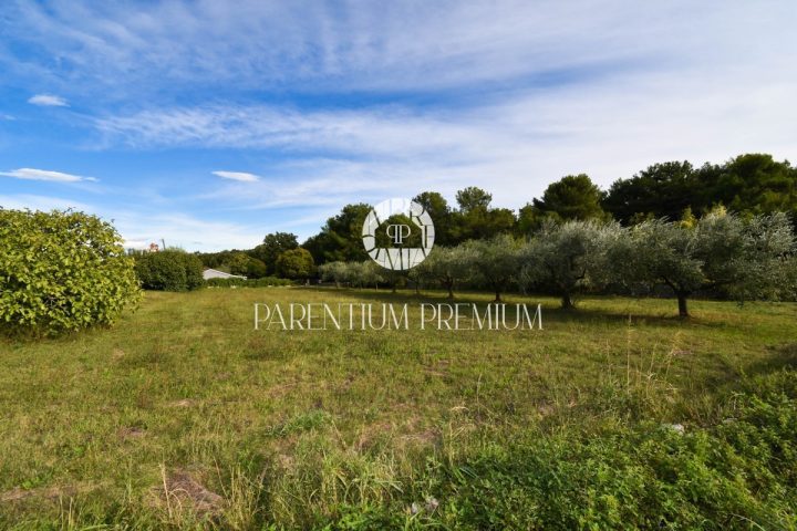 Terreno in vendita 1910 m² – Baderna