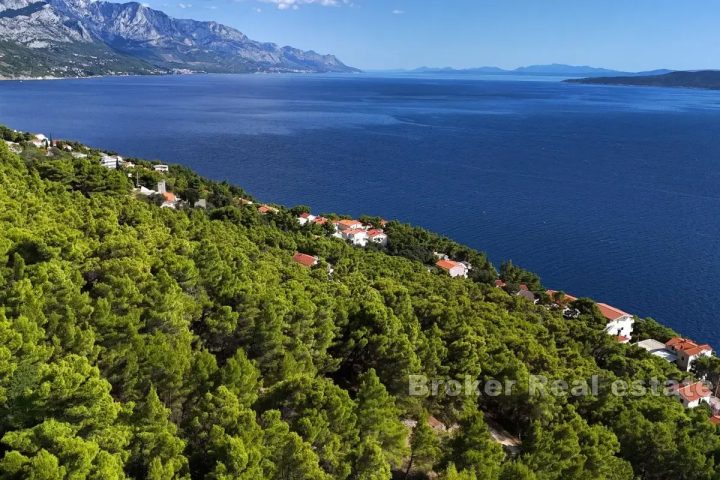 Zemljište na prodaju 941 m² – Omiš