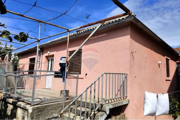 House for sale 139 m² – Privlaka