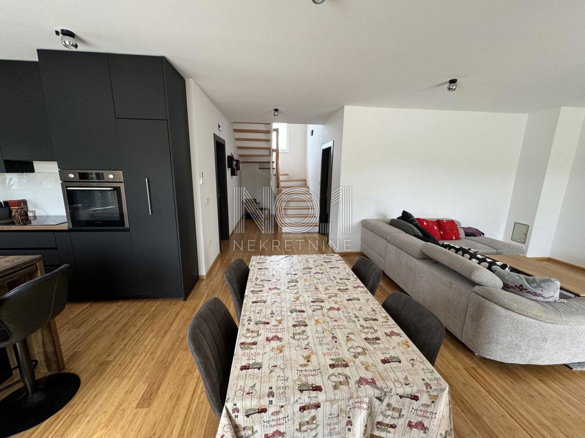 Casa In vendita - PRIMORSKO-GORANSKA KRK