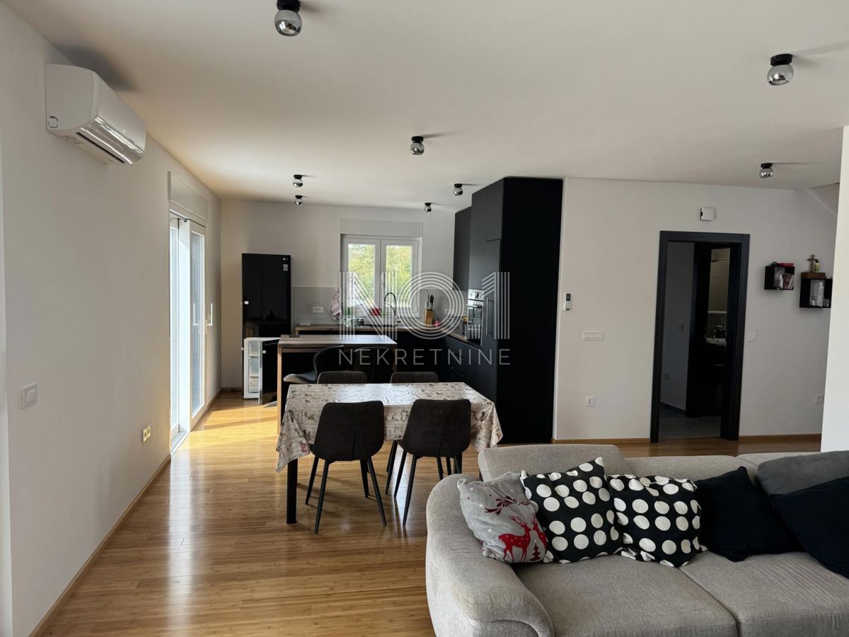 Casa In vendita - PRIMORSKO-GORANSKA KRK