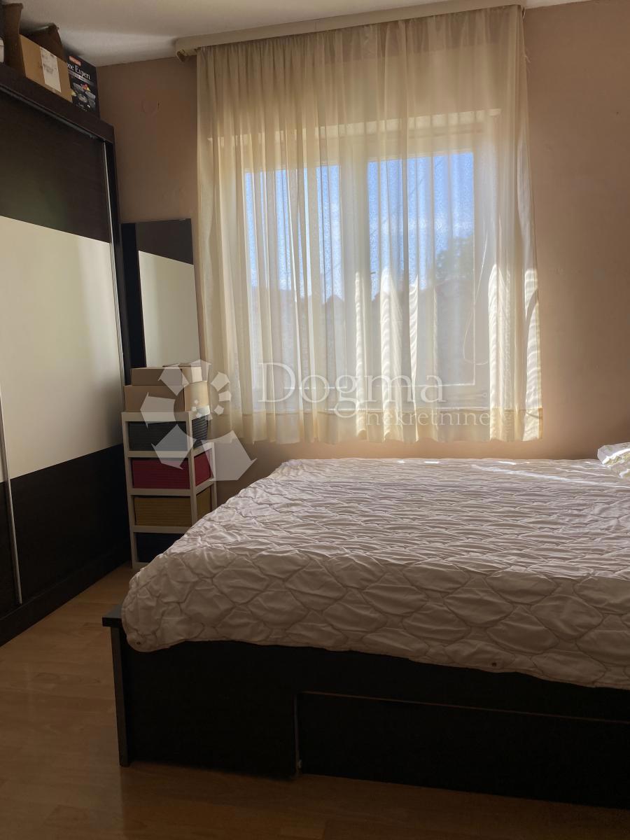 Apartma Na predaj - PRIMORSKO-GORANSKA KOSTRENA