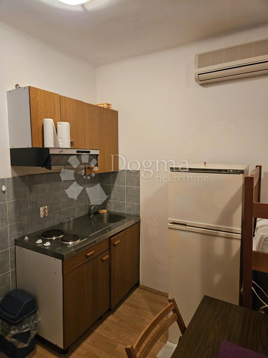 Apartmán Na predaj - PRIMORSKO-GORANSKA KRK