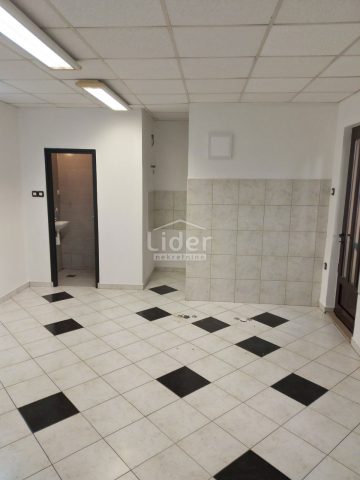 Gewerbefläche zu vermieten 30 m² – Krimeja