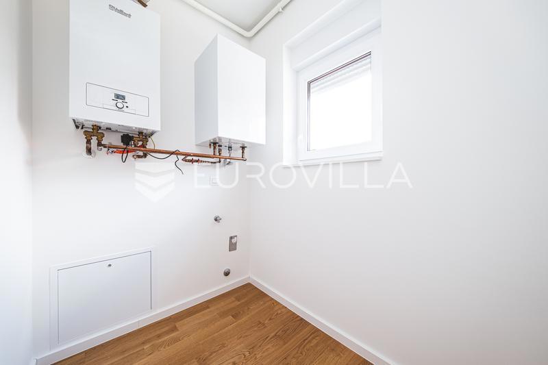 Apartma Na predaj - ZAGREBAČKA SVETA NEDELJA