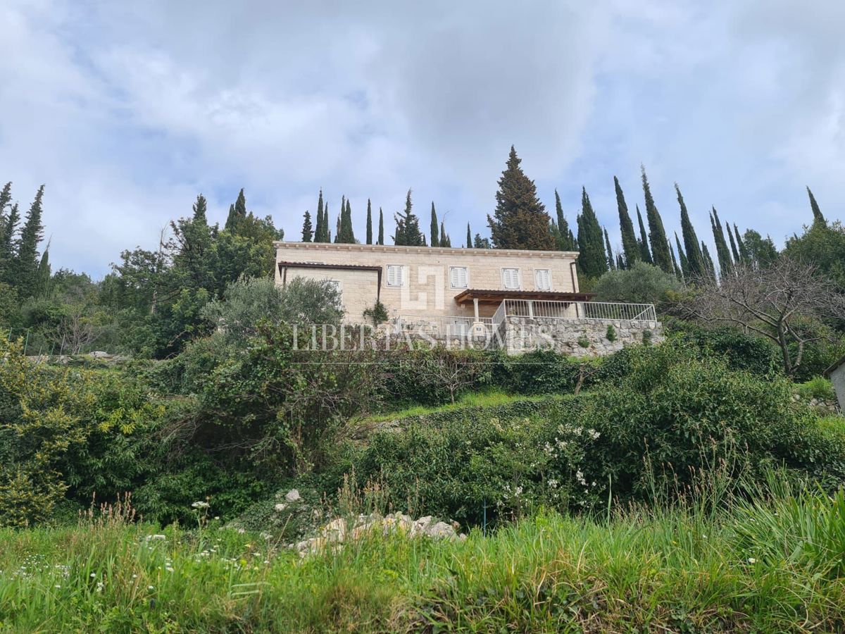 Casa In vendita - DUBROVAČKO-NERETVANSKA DUBROVNIK