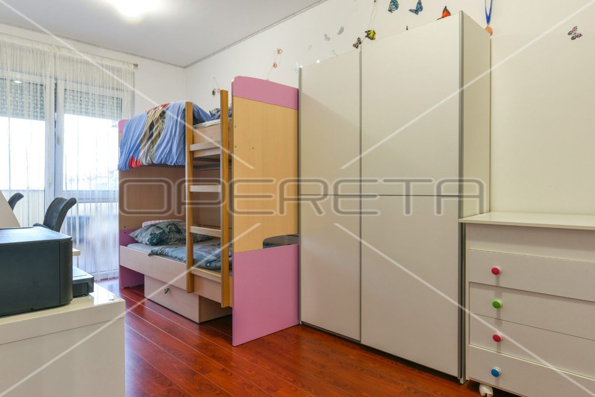 Flat For sale - ZAGREBAČKA VELIKA GORICA