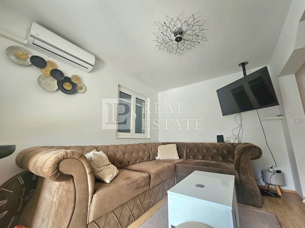 Flat For sale - PRIMORSKO-GORANSKA KRALJEVICA