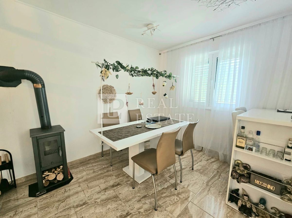 Flat For sale - PRIMORSKO-GORANSKA KRALJEVICA