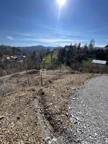 Zemljište na prodaju 642 m² – Fužine