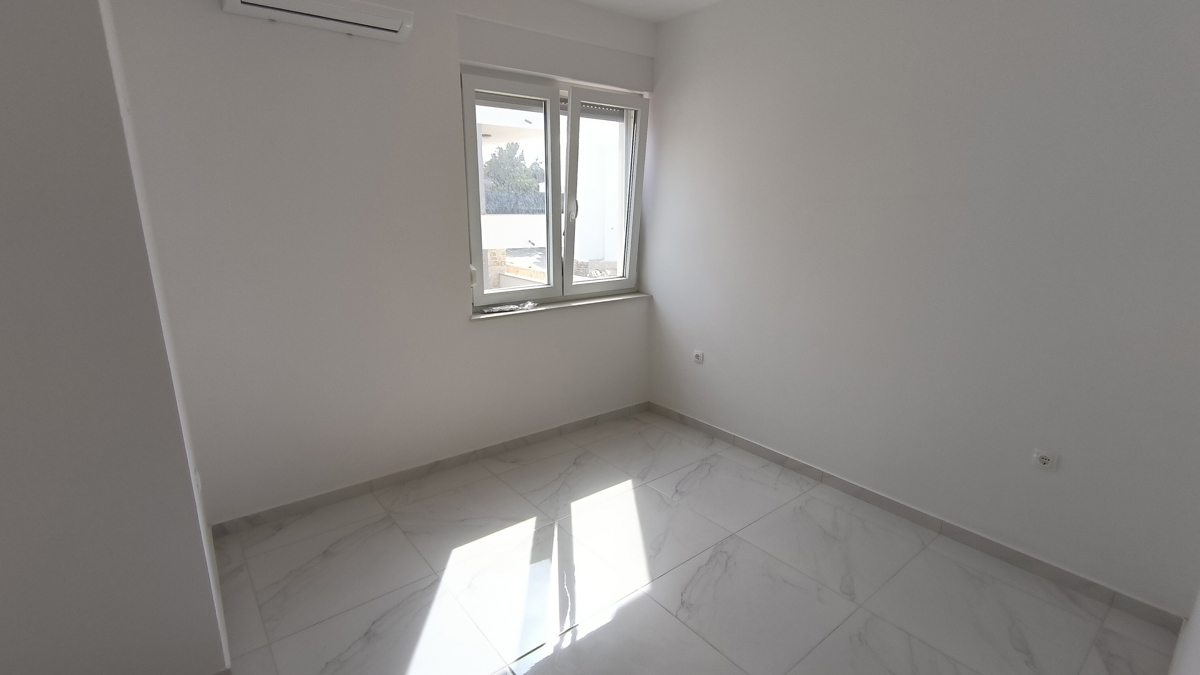 Apartment Zu verkaufen - LIČKO-SENJSKA NOVALJA