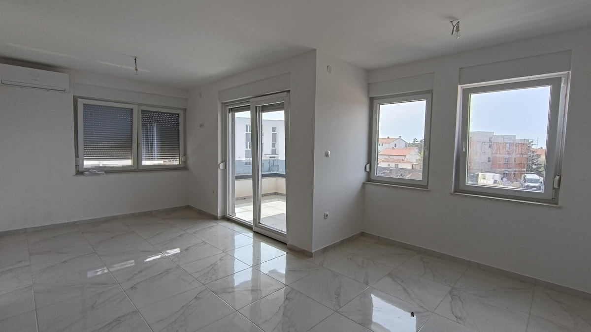 Flat For sale - LIČKO-SENJSKA NOVALJA