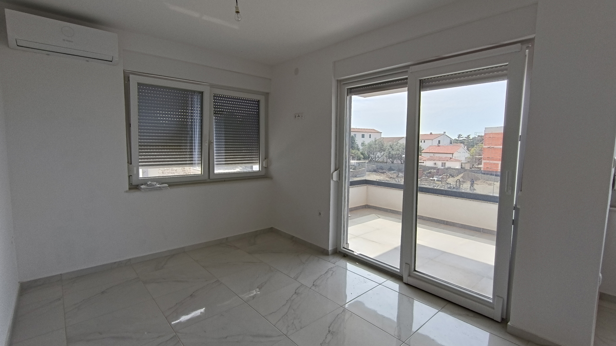 Flat For sale - LIČKO-SENJSKA NOVALJA