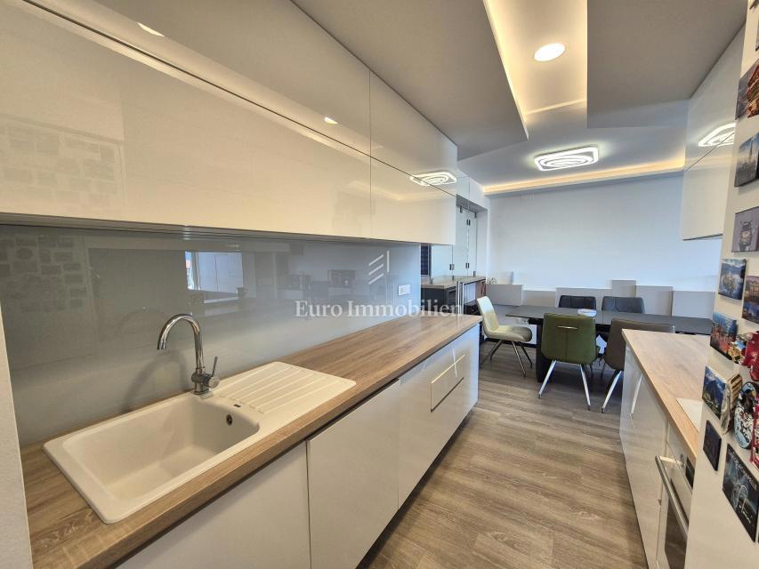 Flat For sale - PRIMORSKO-GORANSKA KRK
