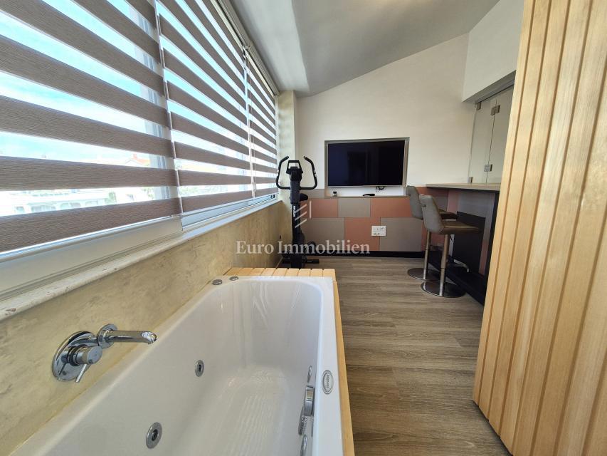 Flat For sale - PRIMORSKO-GORANSKA KRK