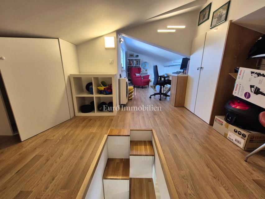 Flat For sale - PRIMORSKO-GORANSKA KRK